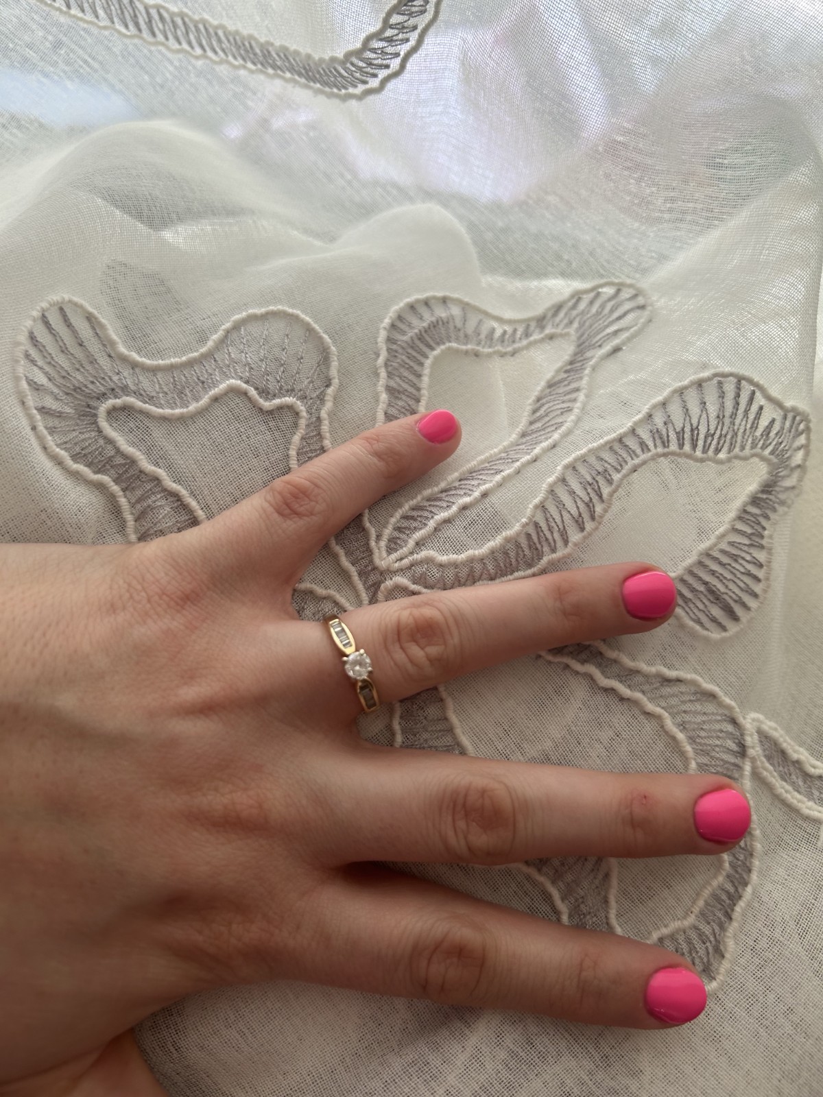 Yellow Gold Diamond Engagement Ring Solitaire with Accents Round White Stone