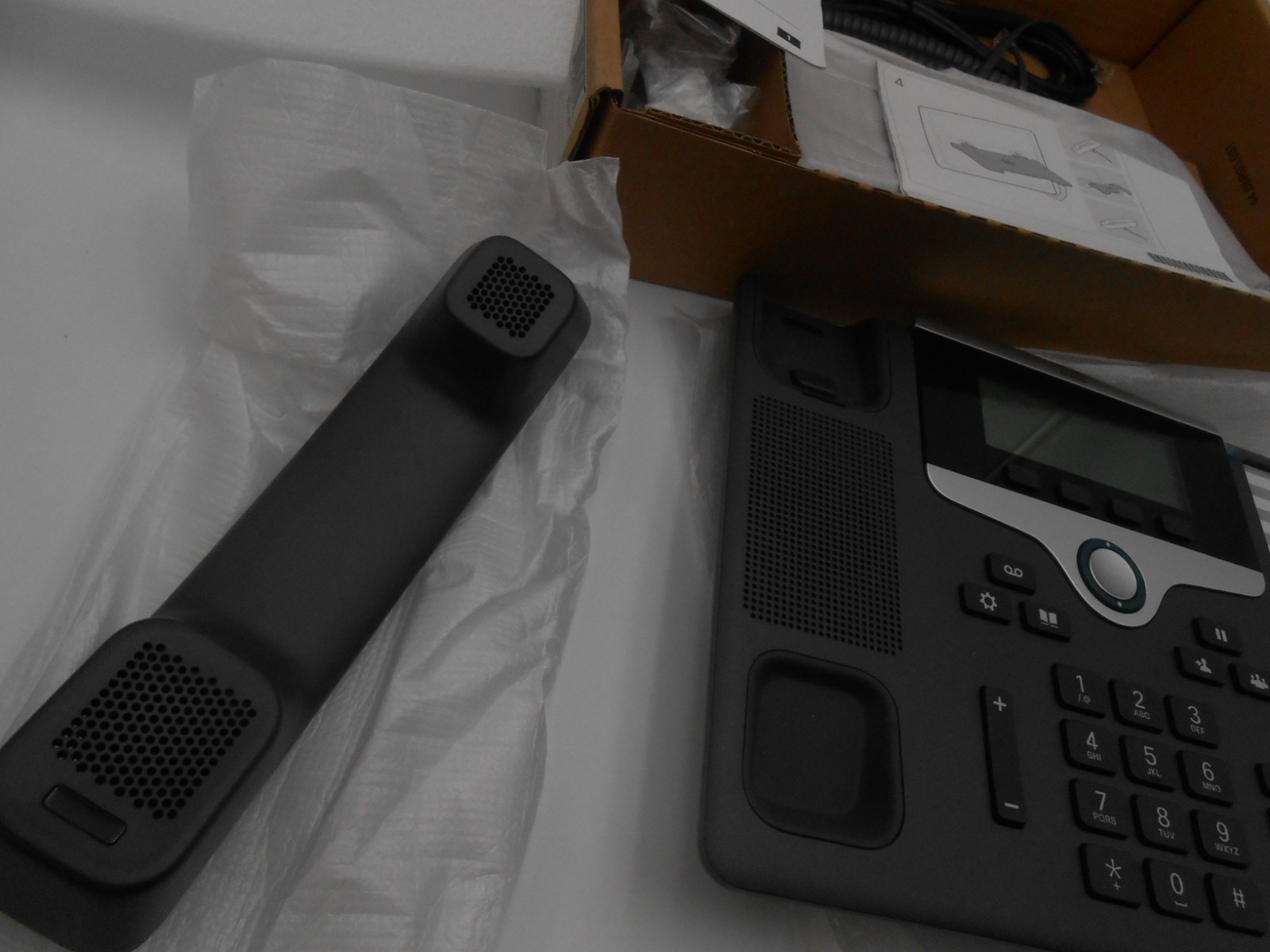 Cisco 7861 IP Phone with Multiplatform Firmware CP-7861-3PCC-K9 NEW NOS