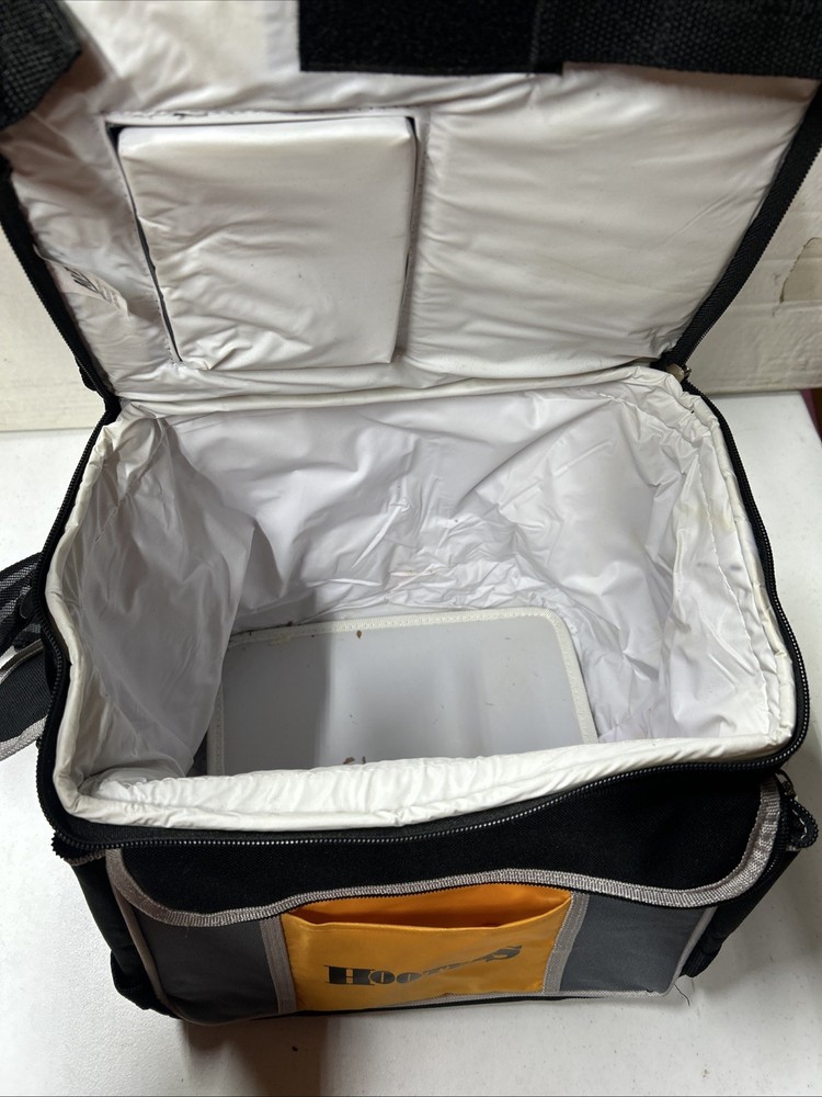 Hooters Lunchbox