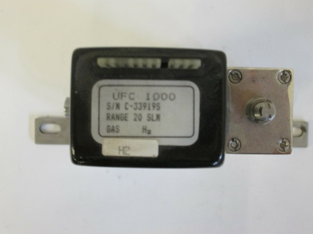 Unit UFC-1000, MFC, Mass Flow Controller, H2, 20 SLM, Used