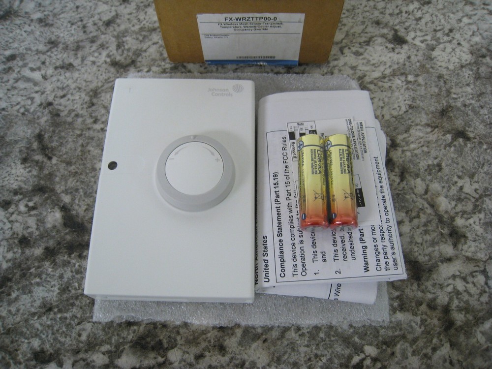 New Johnson Controls FX-WRZTTP00-0 Wireless Mesh Room Sensor / Transmitter