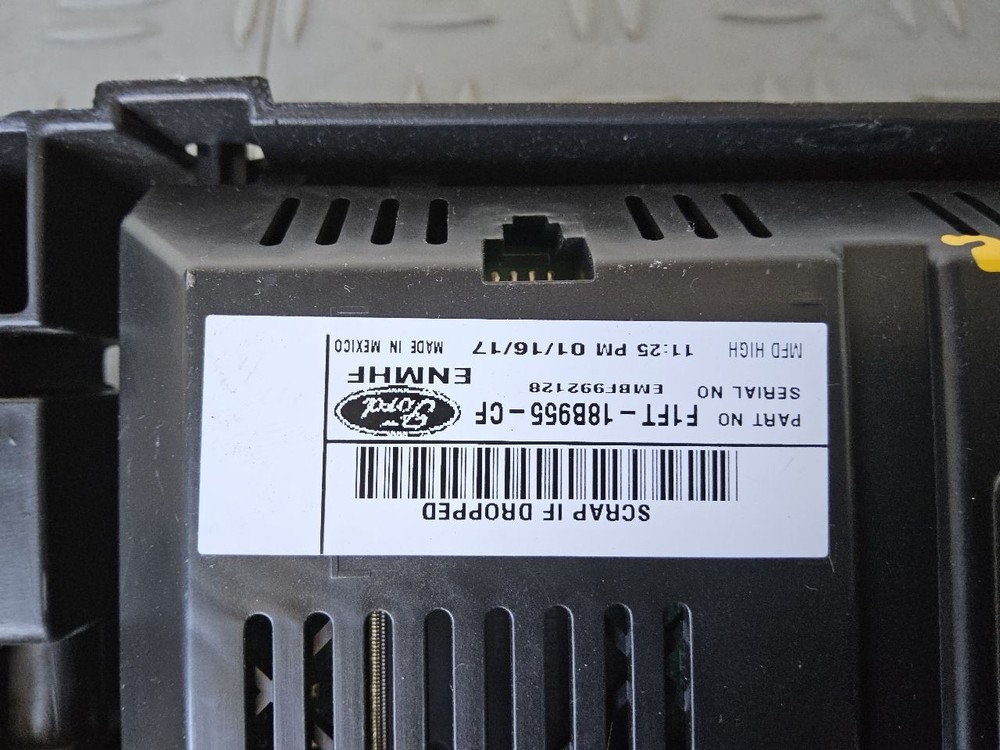 2015-2018 Ford Focus Front 4.2" Display Screen