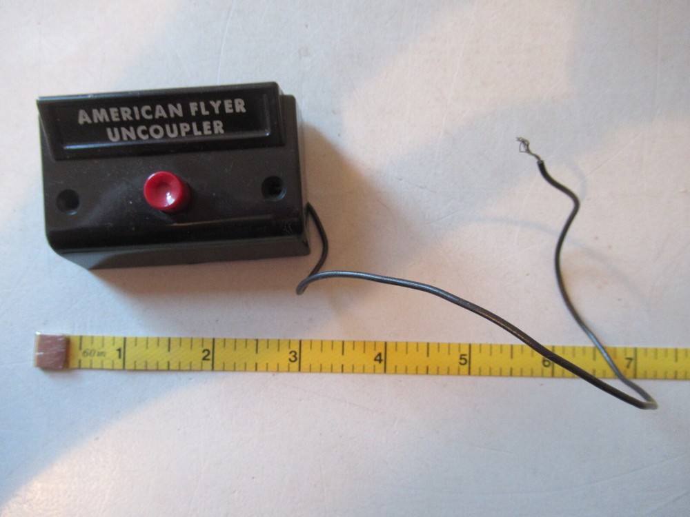 Vintage Gilbert American Flyer 706 remote Uncoupler with button