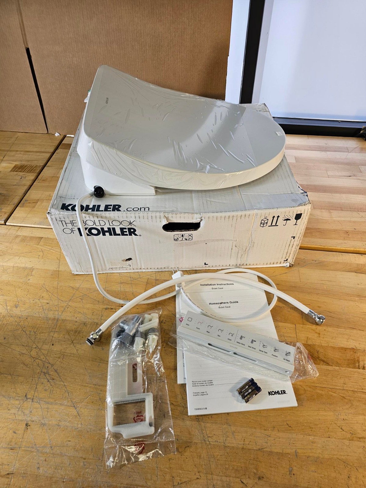 Enlongated  Kohler C3-325 28119-0 Bidet Toilet Seat Heated w/ Remote