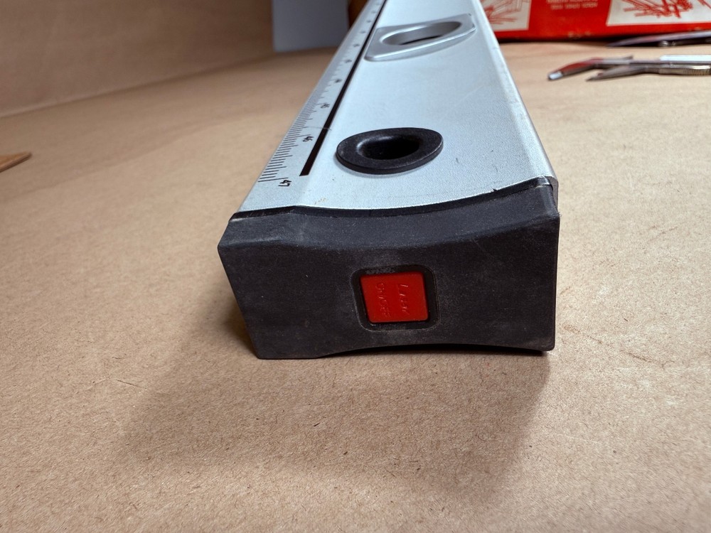 RARE Craftsman Digital Level Multi-Function w Laser Trac 48" Angle Finder 948290