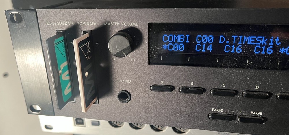 Korg PCM Data Memory Program Card MSC-015 MPC-015 Set Drums 2