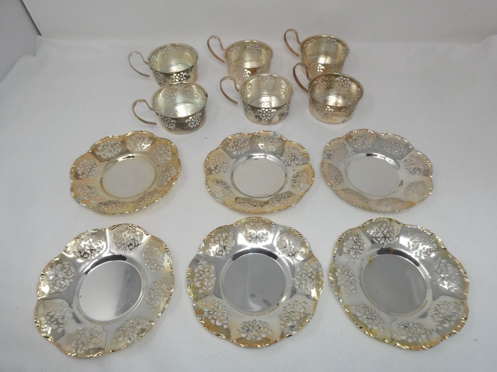 VINTAGE SILVERPLATE METAL FILIGREE TEA GLASS/CUP HOLDERS & SAUCERS SET OF 6