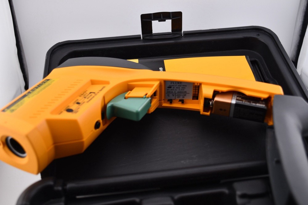 Fluke 63 Infrared Thermometer with Protective Case