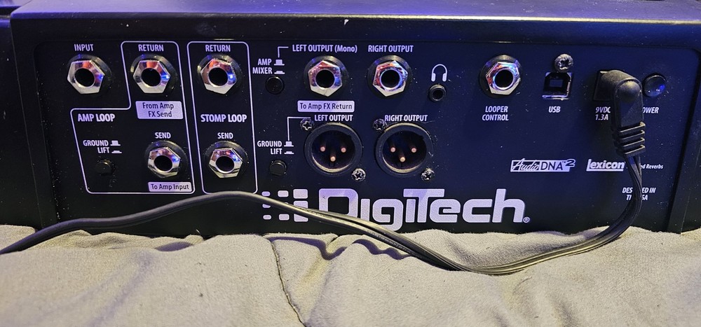 DigiTech RP1000 Multi-Effects Guitar Effect Pedal