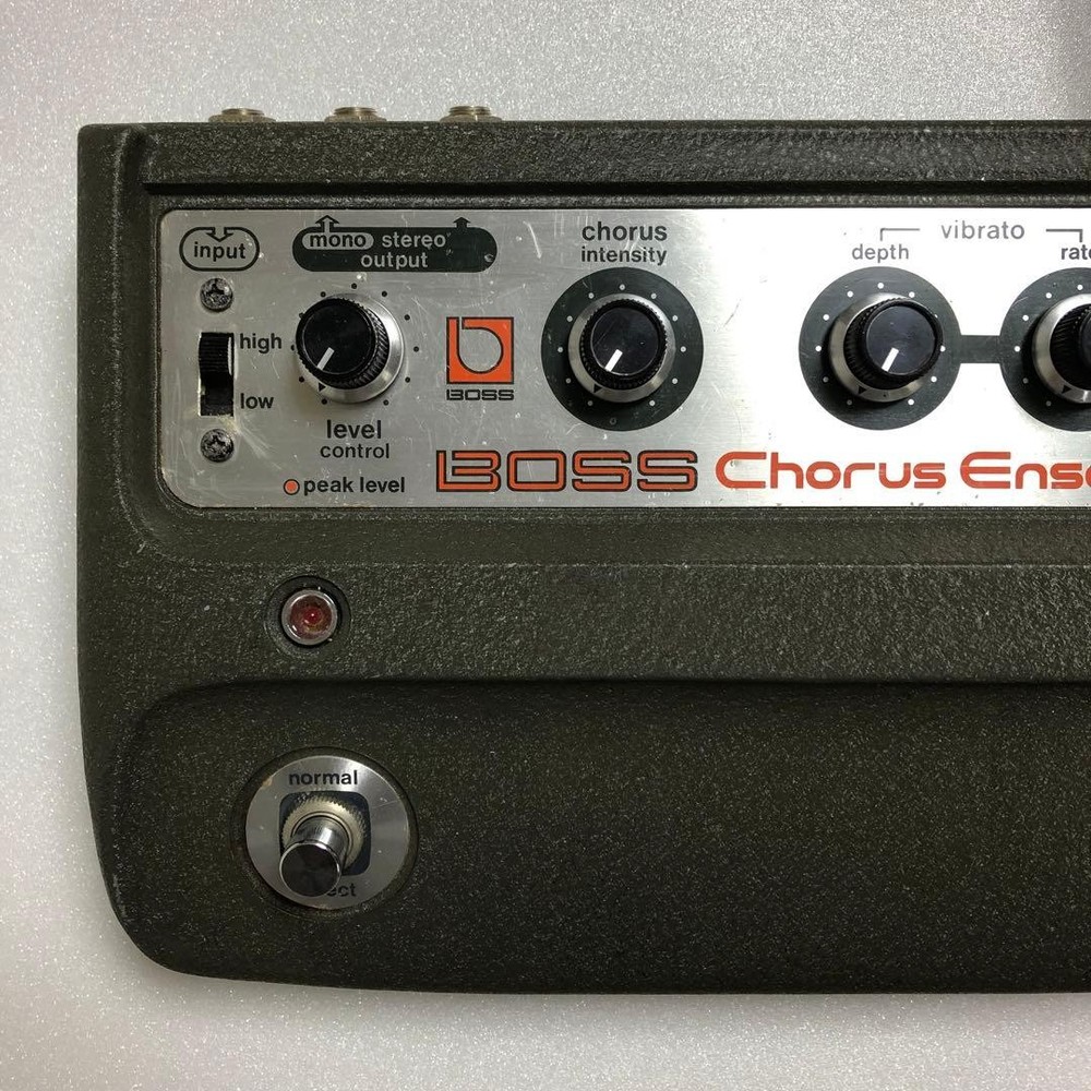 BOSS CE-1 Chorus Ensemble Effect Pedal