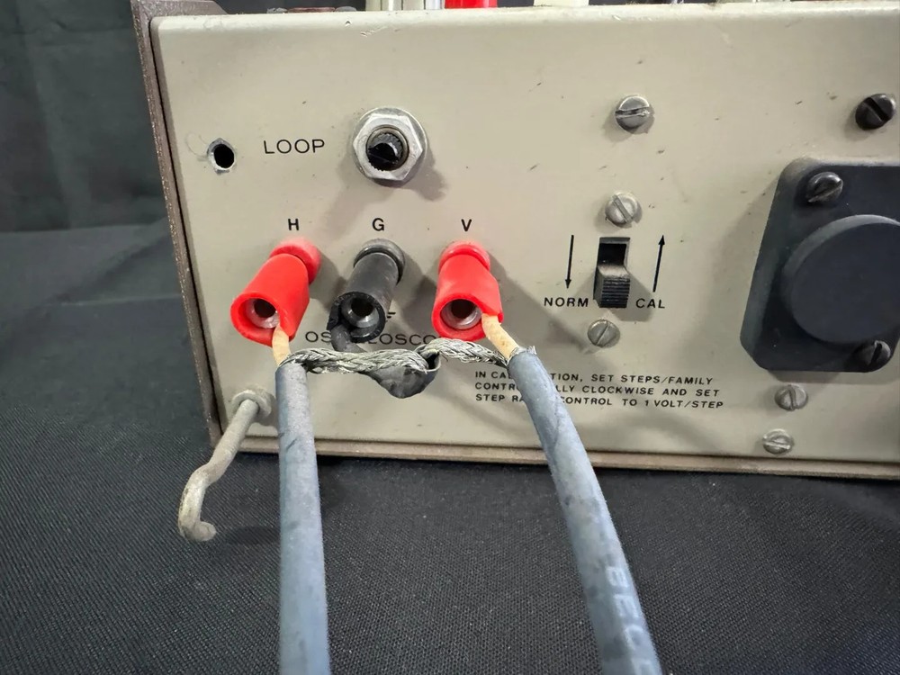 Heathkit IT-1121 Semiconductor Curve Tracer