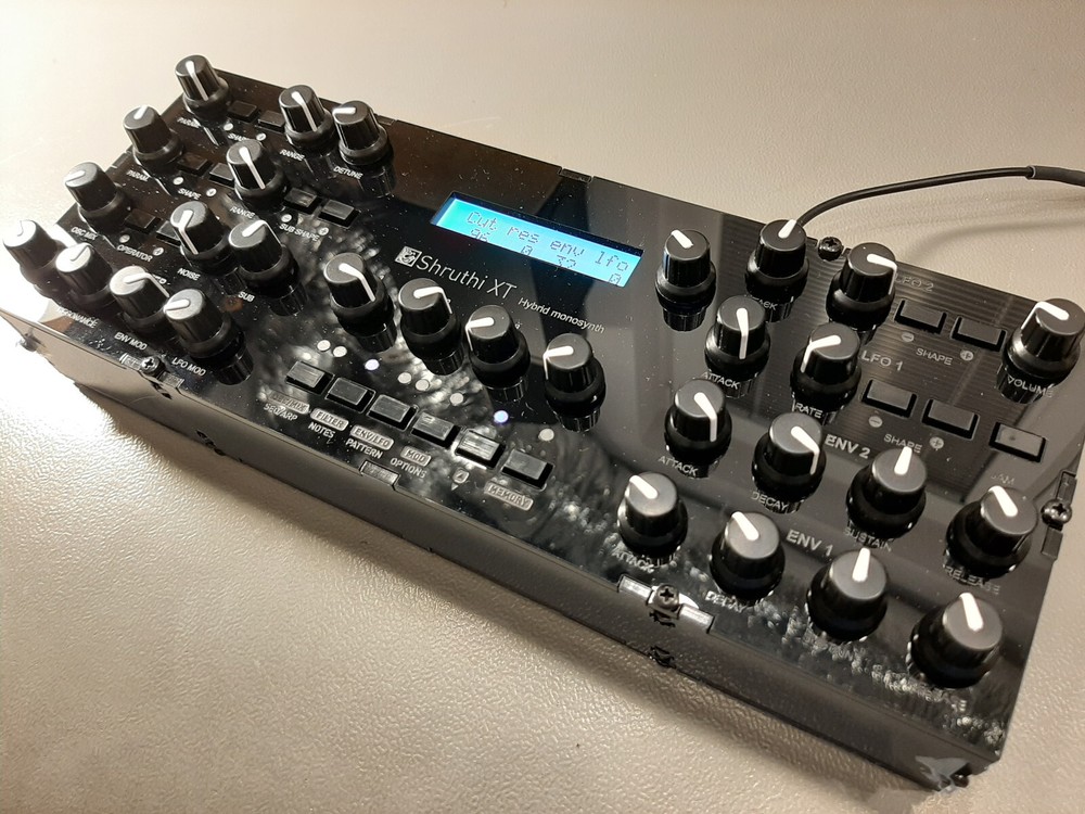 Shruthi XT with SMR4 Multimode LP BP HP -  NEW DESIGN - New Shruthi Filter !!!