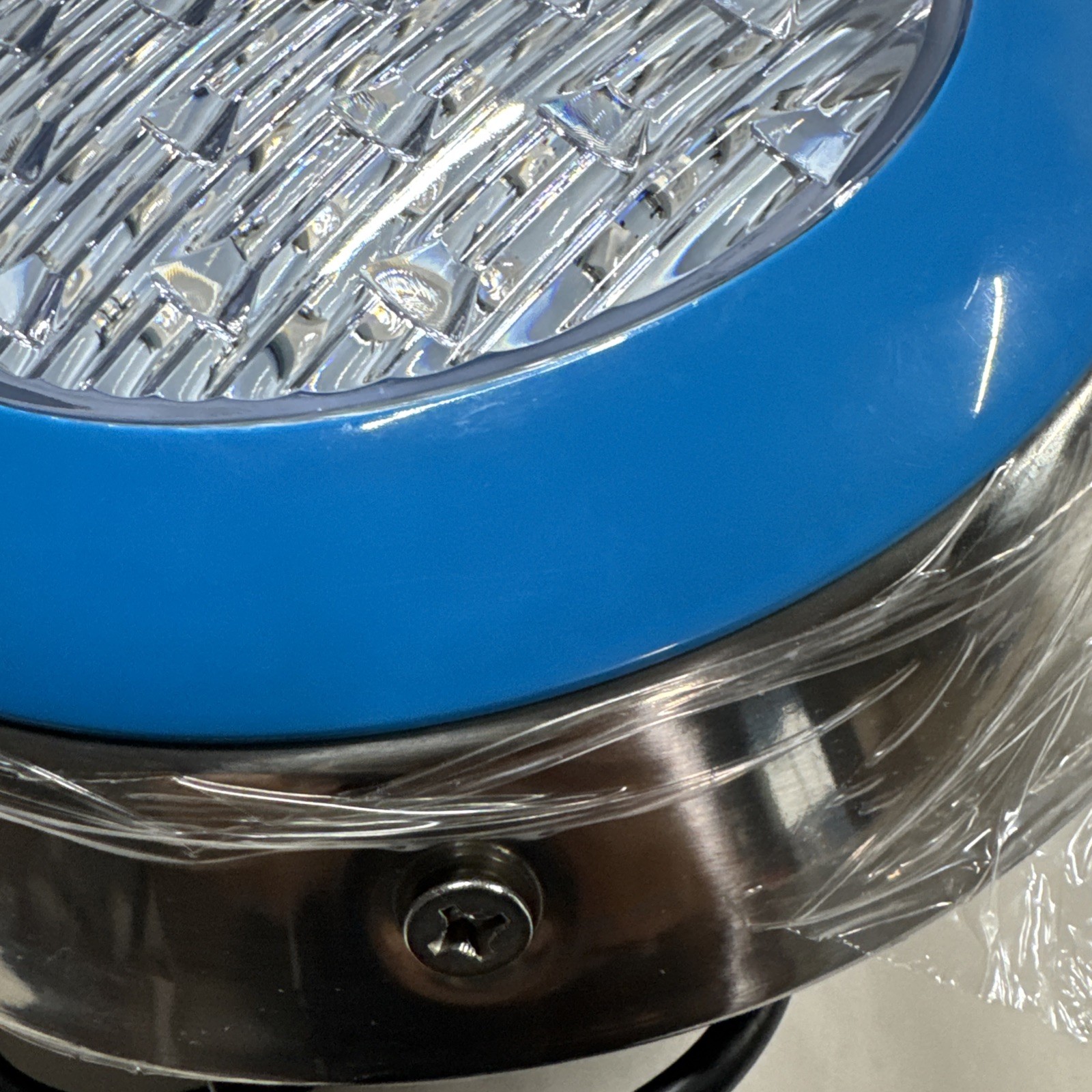 8.5” 12V Pool Light w/ Bluetooth Control Adapter 16.4” Cord No Manual HY-BT-108A