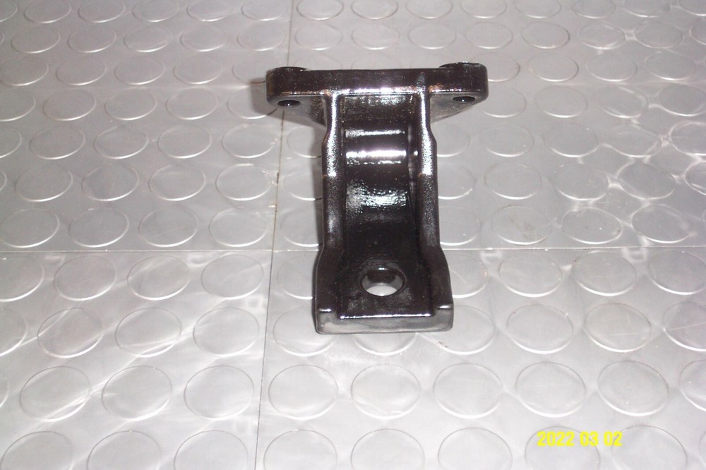 Mercury Mercruiser Quicksilver Front Engine Mount Bracket Assembly OEM 79550A1