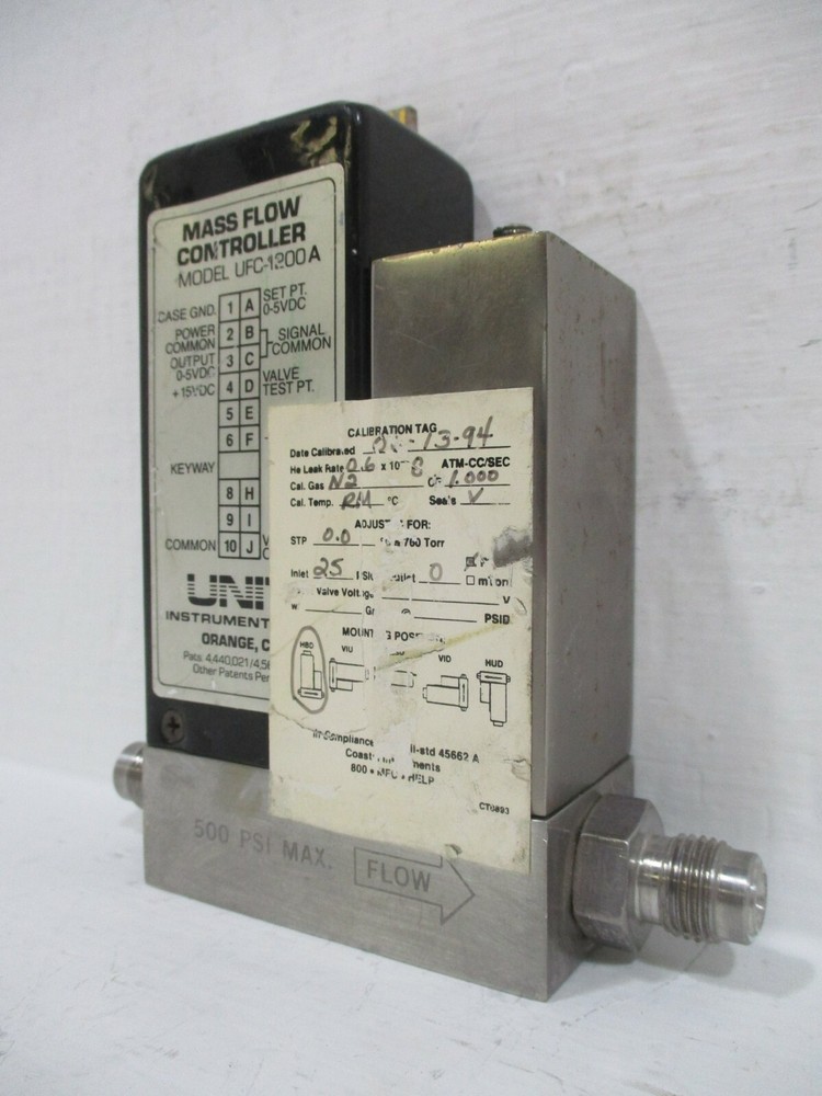 Unit Instruments UFC-1200A Mass Flow Controller Gas N2 500-SCCM