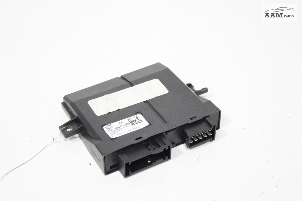 2018-24 FREIGHTLINER CASCADIA FRONT RIGHT DOOR COMPUTER CONTROL MODULE UNIT OEM