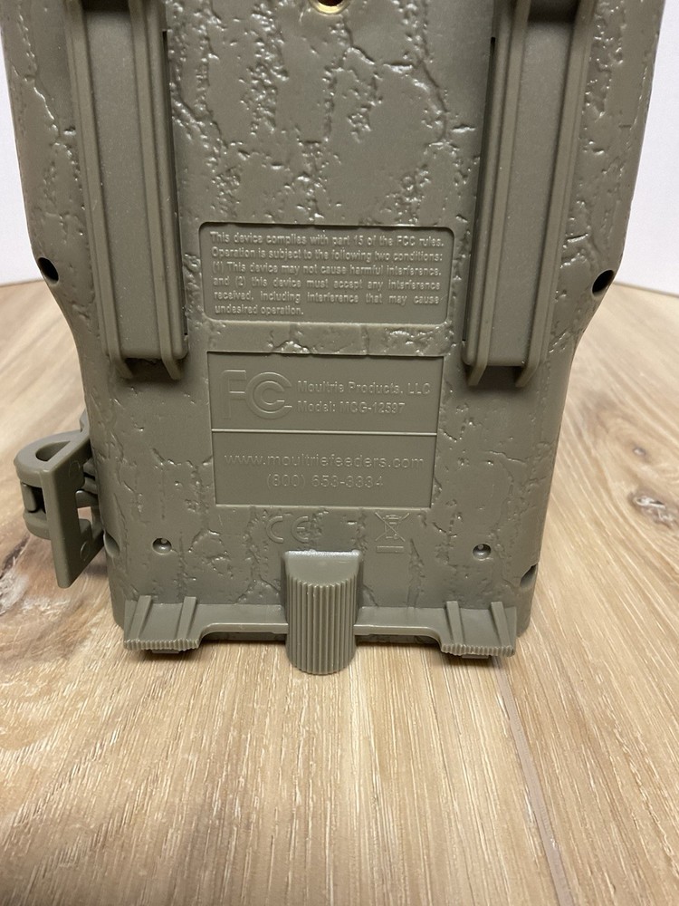 Moultrie Panaramic 150 Trail Camera Hunting EUC