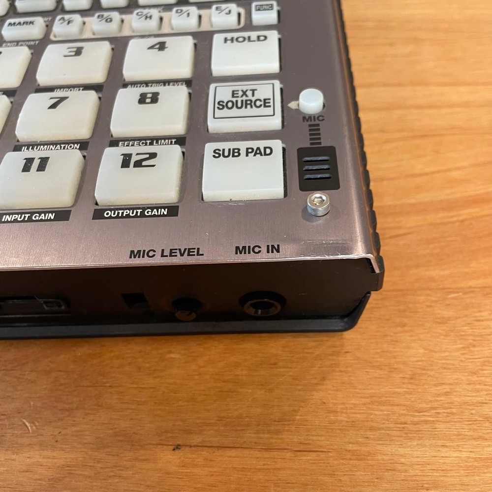 Roland SP-404SX Portable Linear Wave Sampler jp