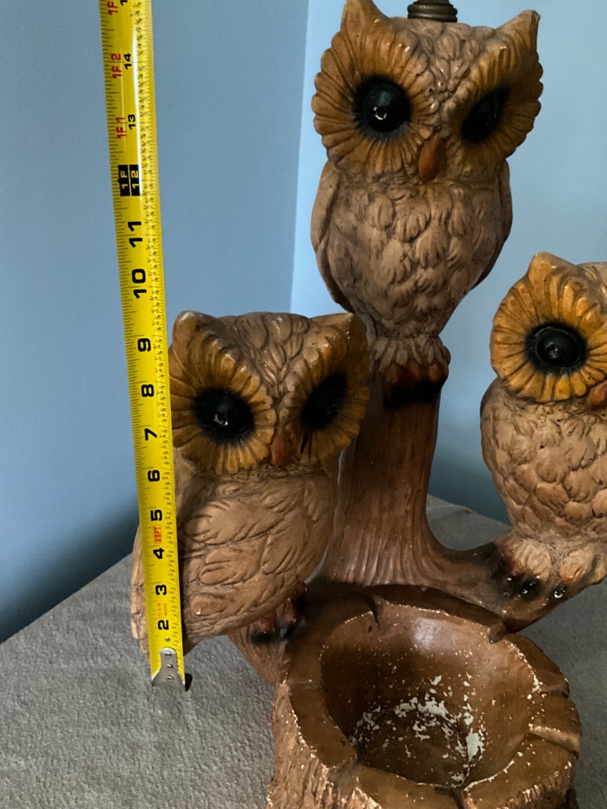 Old Vintage three Owls cabin Table Lamp 2’ tall with ashtray chalkware working