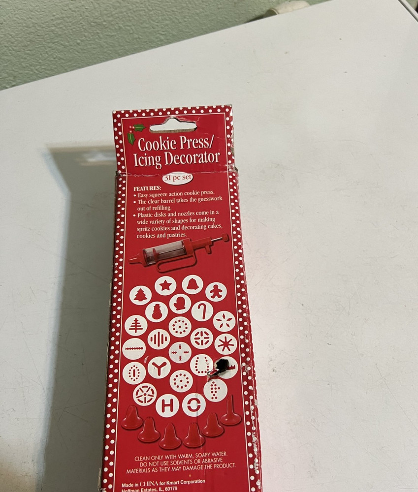 New Cookie Press Icing Decorator Kit