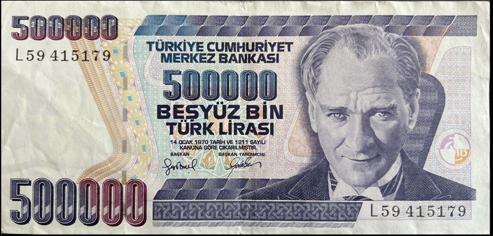Old 500,000 Turkish Lira Notes, Excellent condition.