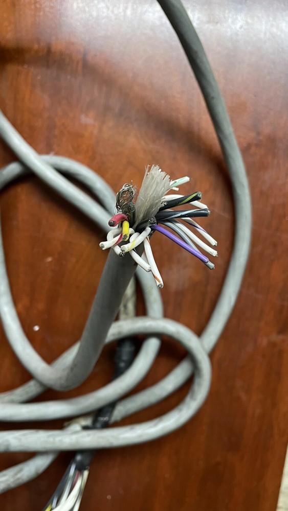 Alpha Wire 2x8' 17-Conductor 28 AWG Cable Shielded