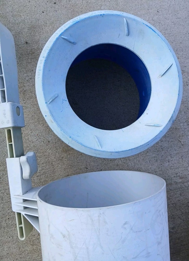 Deluxe Wall Mount Surface Skimmer Basket Pool Cleaner