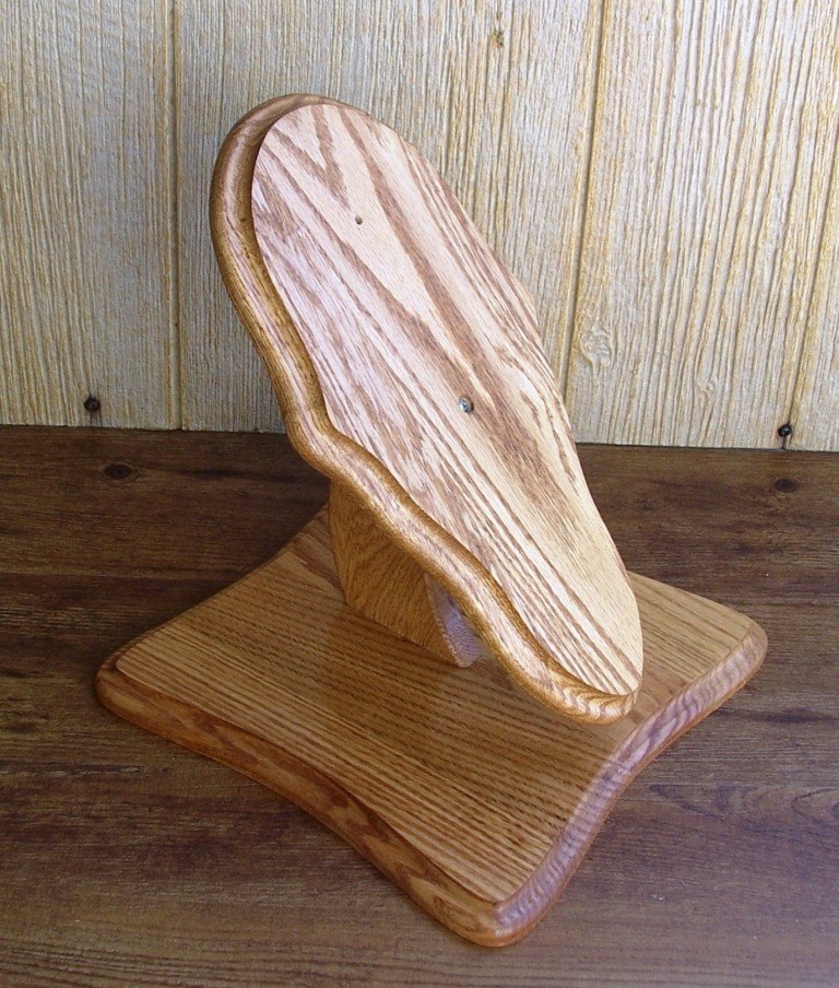 Solid Medium Oak Deer European Skull Mount Table Pedestal Plaque