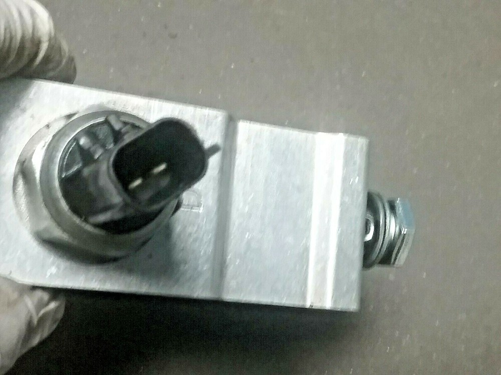 CUMMINS DOSER SHUTOFF VALVE 5308312