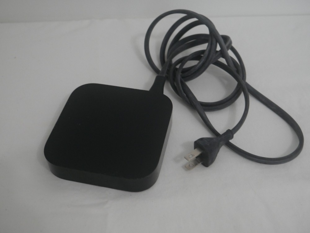 Apple TV A1469 3rd Generation  No Remote (2B2)