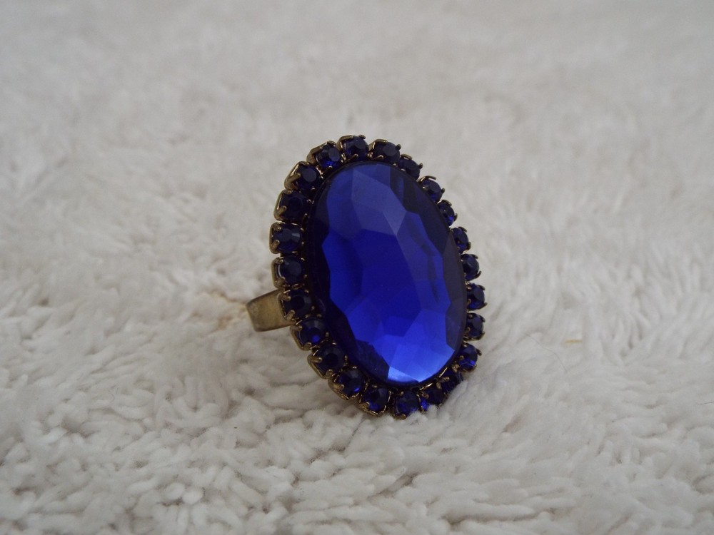 Brasstone Blue Rhinestone Acrylic Bead Adjustable Size 7-8  Ring