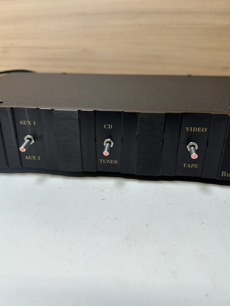 monarchy audio Buffered control center model 10