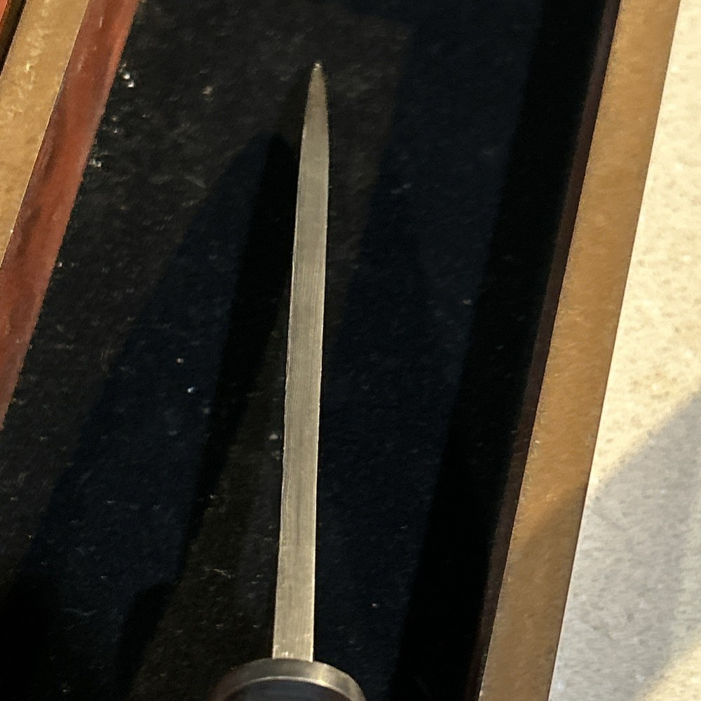 Knife