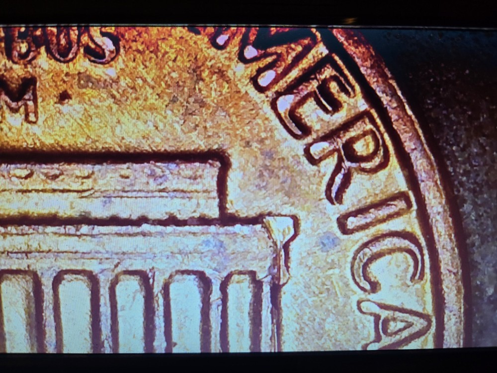 1981 D Lincoln Cent With Diw Chip On Building