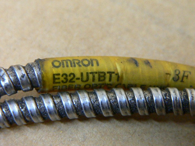 Omron E32-Utbt1 Fiber Optic Cable Armored Diffuse