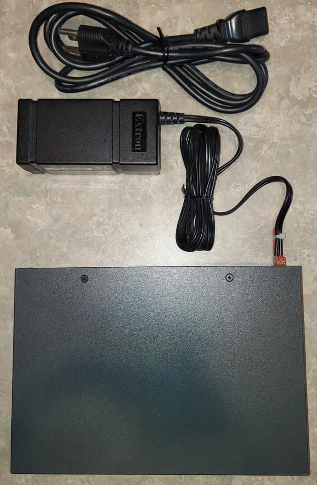 Extron Twisted Pair Distribution Amplifier MTP DA8 with Power Supply