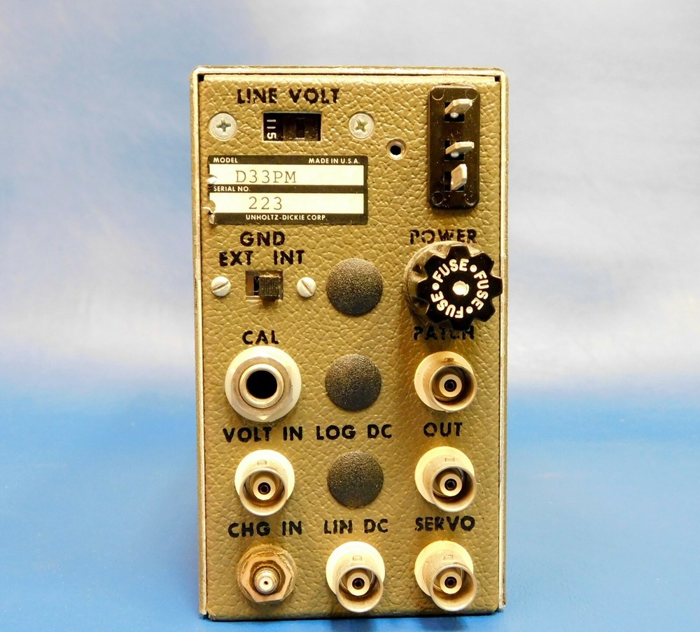 Unholtz-Dickie Model D33 Signal Conditioner Untested