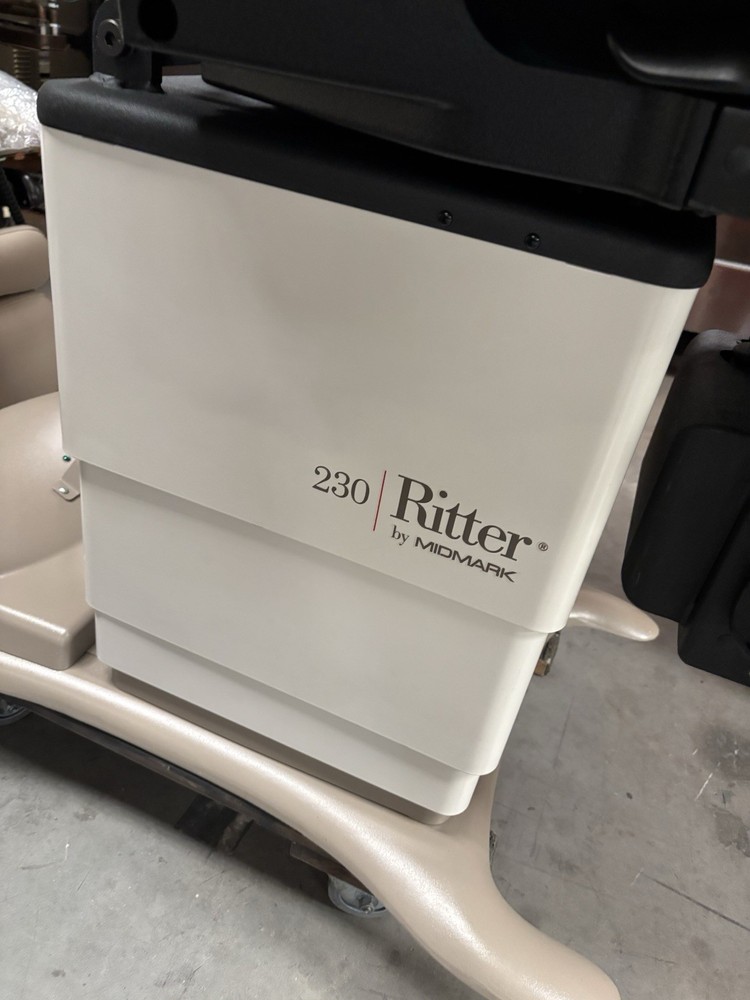 Ritter 230 Procedure Table with a new top
