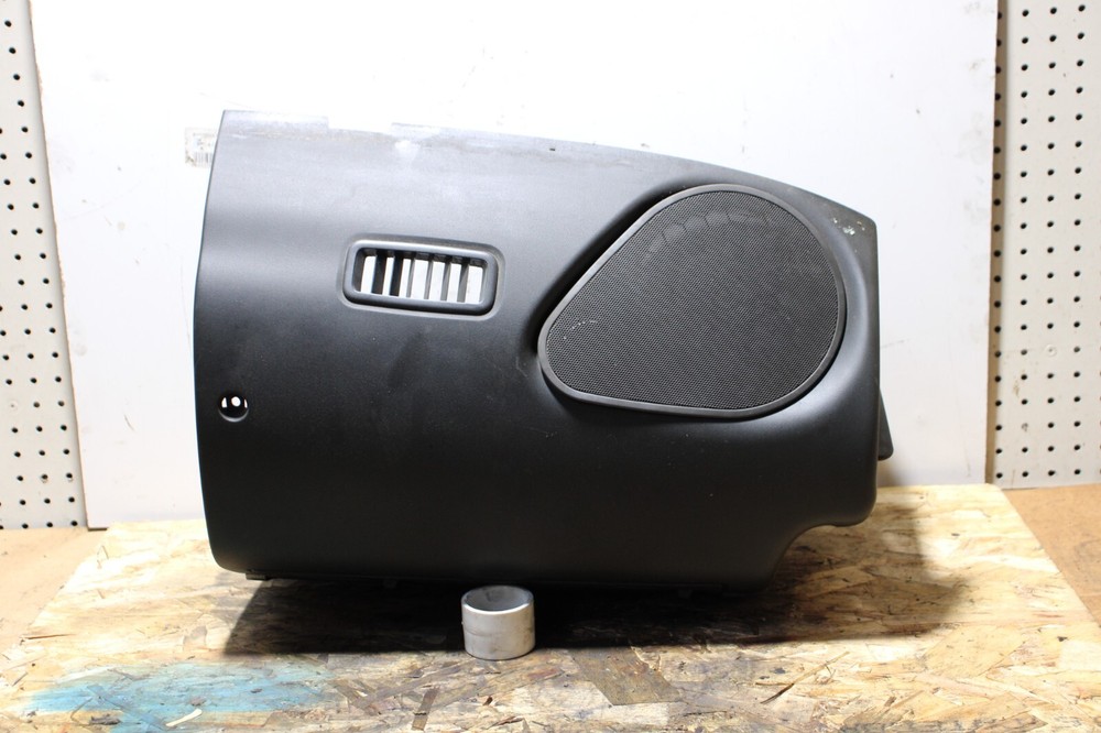 2019 Volvo VN/VNL Dash Panel Passenger Side