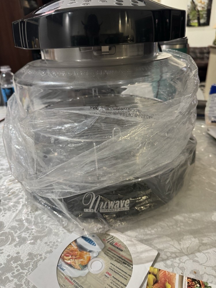 NUWAVE PRO Infrared Oven Model 20355