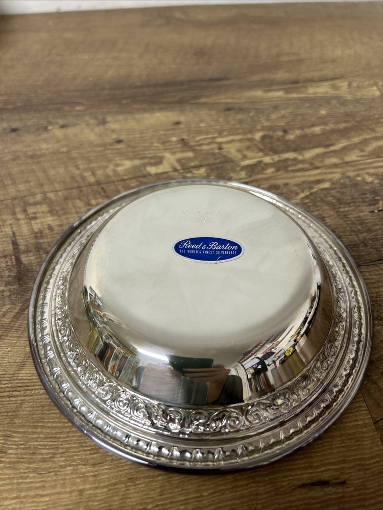 Vintage Reed And Barton Nut Dish Silver Plated no. 1201, 6.25 Diameter