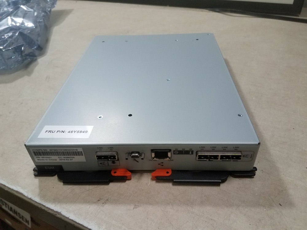 IBM EXP2512 Storage Array SAS Controller 49Y5949 New Out of box
