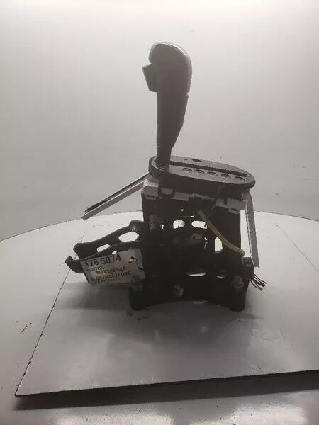 2005-2007 Ford Escape Automatic Trans Floor Gear Shift Shifter Assembly OEM