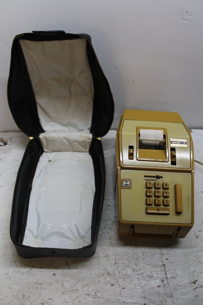 Vintage Victor Tallymaster Adding Machine