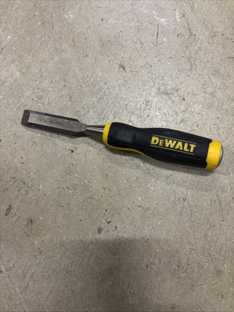 Dewalt Wood Chisel 3/4”- 18MM good used