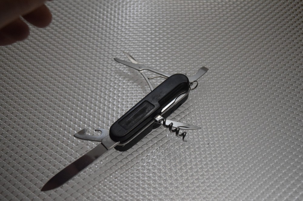 SIX FUNCTION MULTITOOL KNIFE CORKSCREW COMPASS SURVIAL POCKET TOOL CAMP HIKING