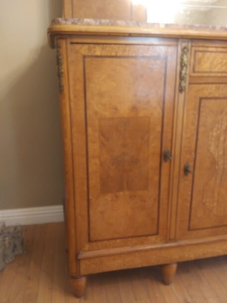 19th Century Regency Style Mirrored Sideboard With Marble Top