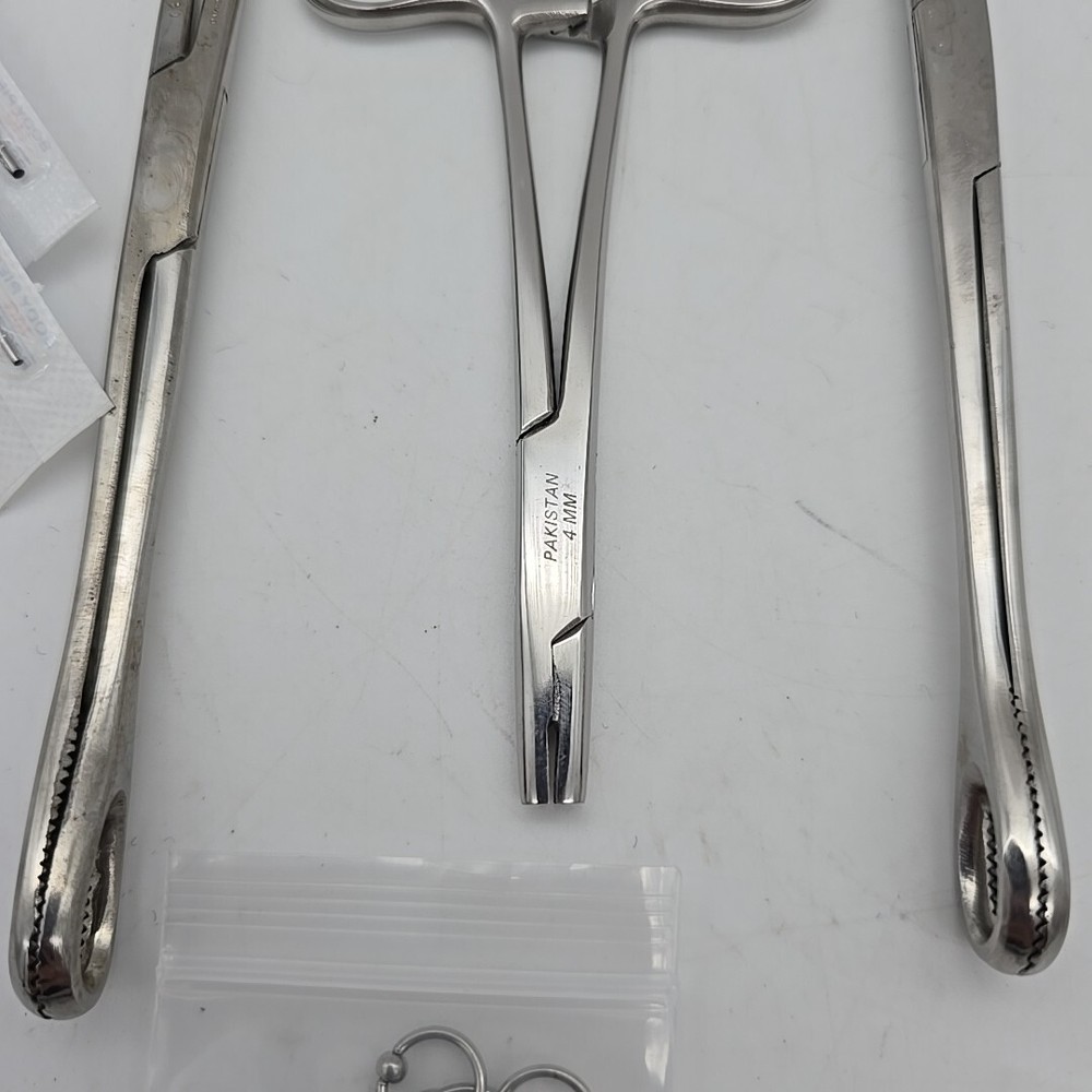 Lot for BODY PIERCING Forceps Kit Open box