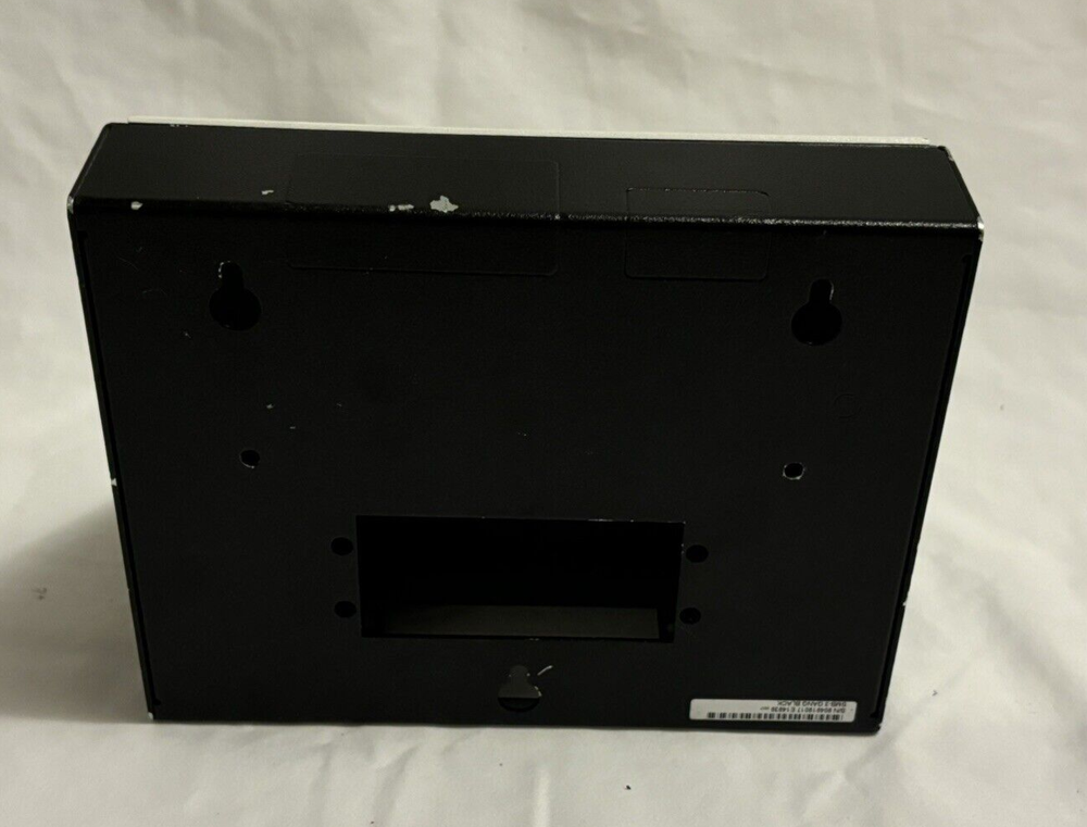 Extron MLC 206 MediaLink Controller White with SMB-3 Gang Surface Mount Box