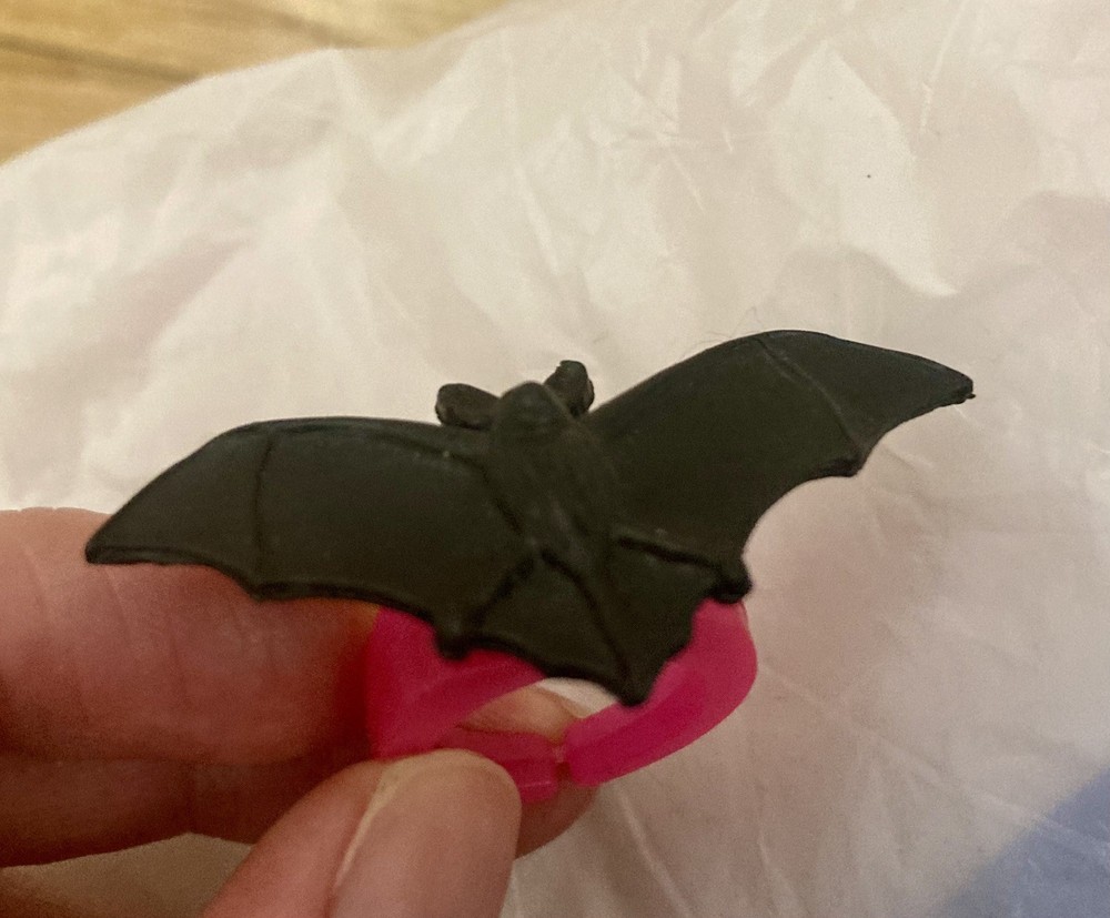 Vintage PAPCO Black & Pink Bat Ring